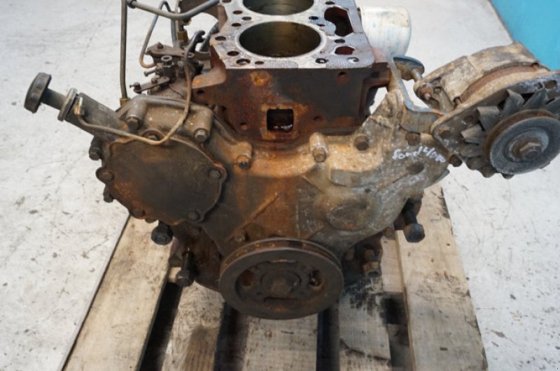 Motor & Motorteile des Typs Ford 4000, Gebrauchtmaschine in Hemmet (Bild 14)