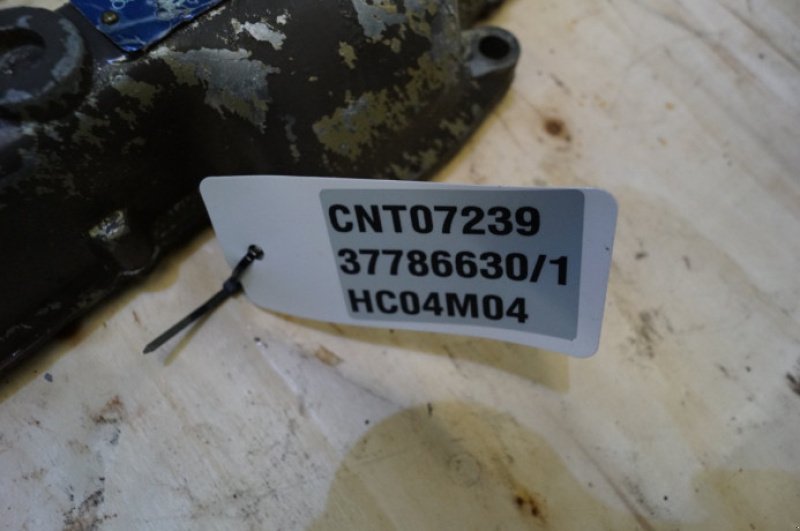 Motor & Motorteile типа Massey Ferguson 275, Gebrauchtmaschine в Hemmet (Фотография 13)