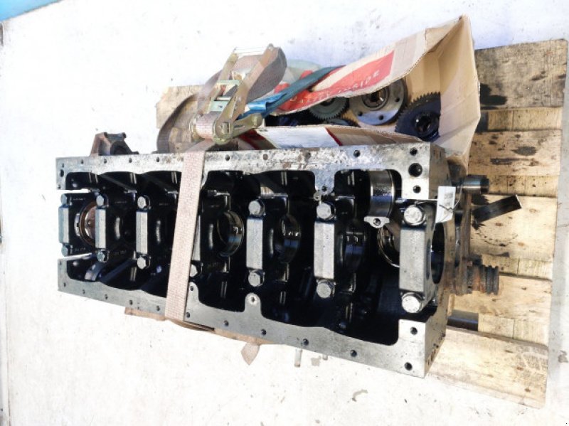 Motor & Motorteile типа Valtra S280, Gebrauchtmaschine в Hemmet (Фотография 9)