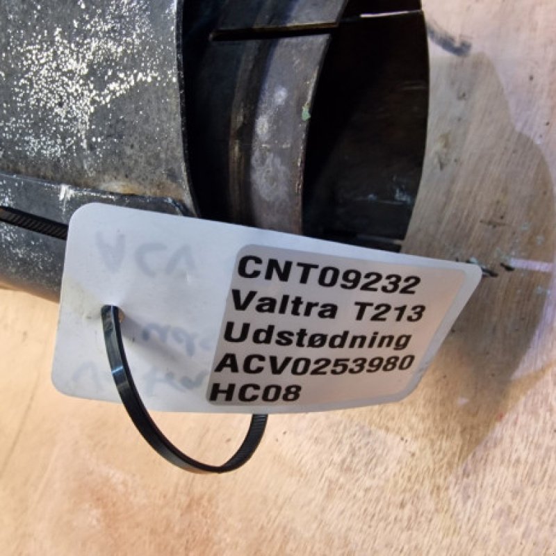 Motor & Motorteile типа Valtra T213, Gebrauchtmaschine в Hemmet (Фотография 18)