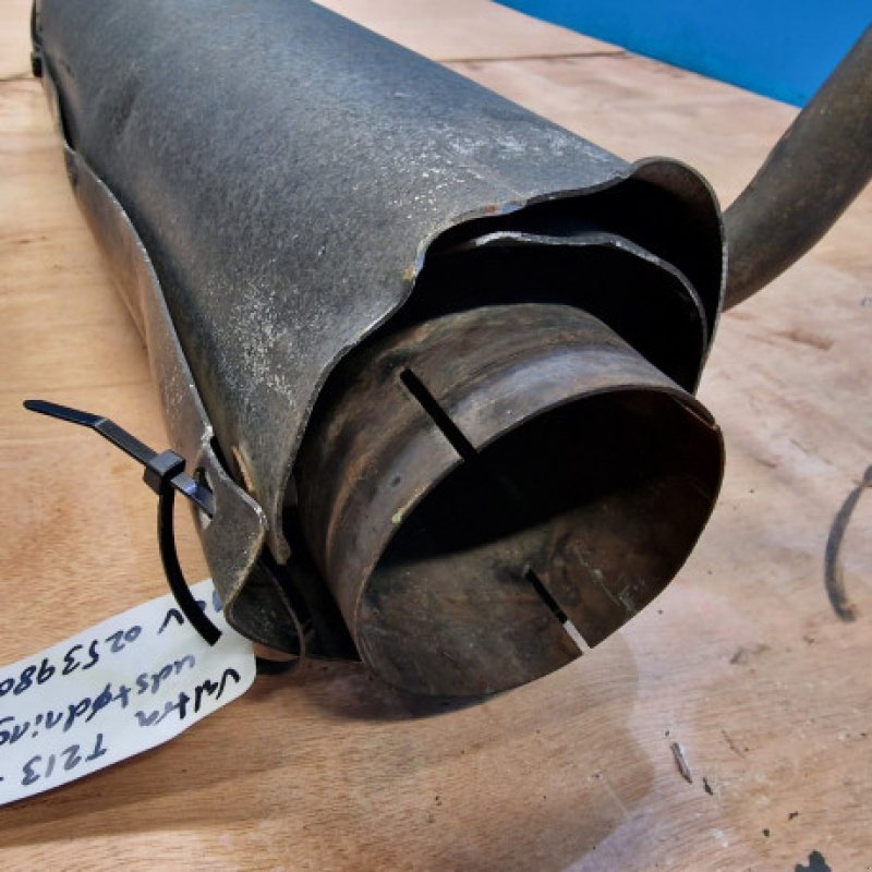 Motor & Motorteile типа Valtra T213, Gebrauchtmaschine в Hemmet (Фотография 8)