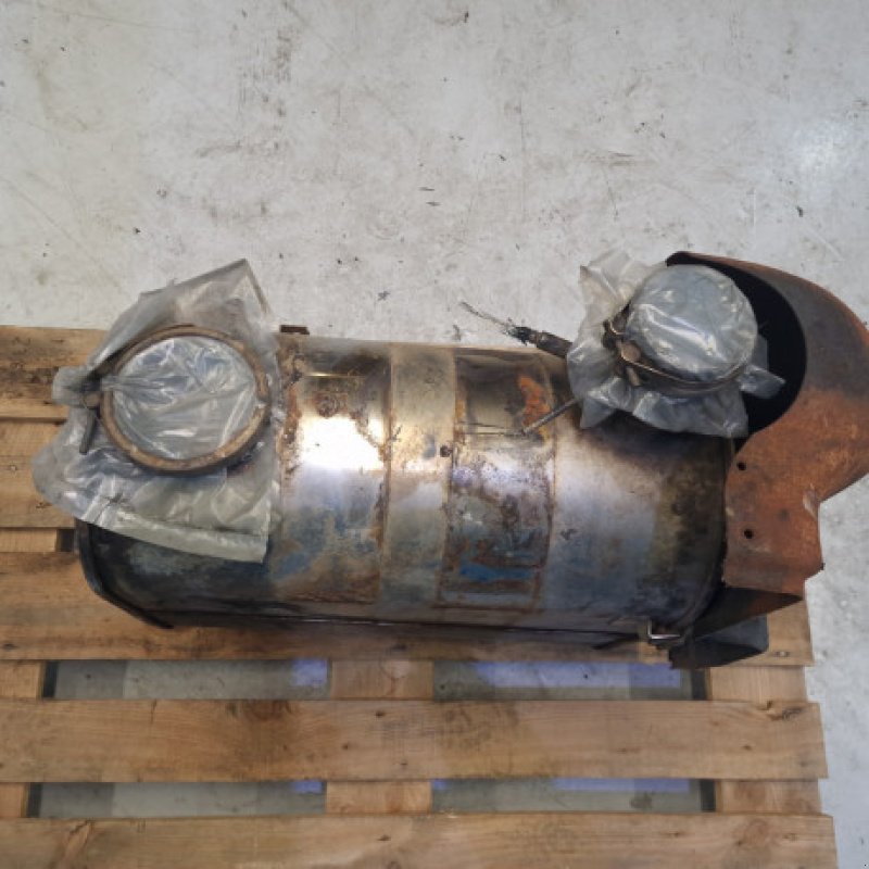 Motor & Motorteile типа Valtra T213, Gebrauchtmaschine в Hemmet (Фотография 12)