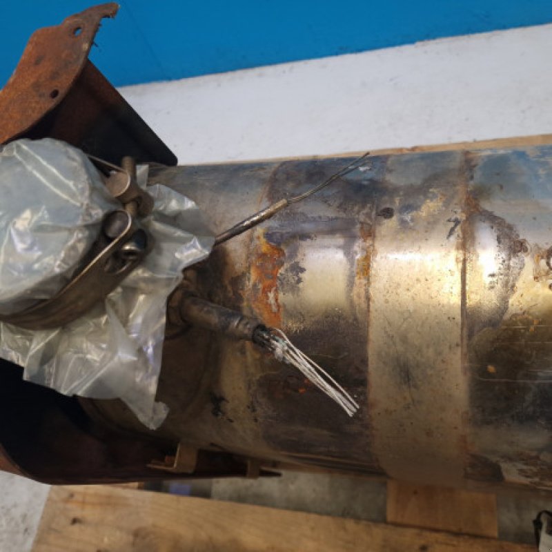 Motor & Motorteile типа Valtra T213, Gebrauchtmaschine в Hemmet (Фотография 5)