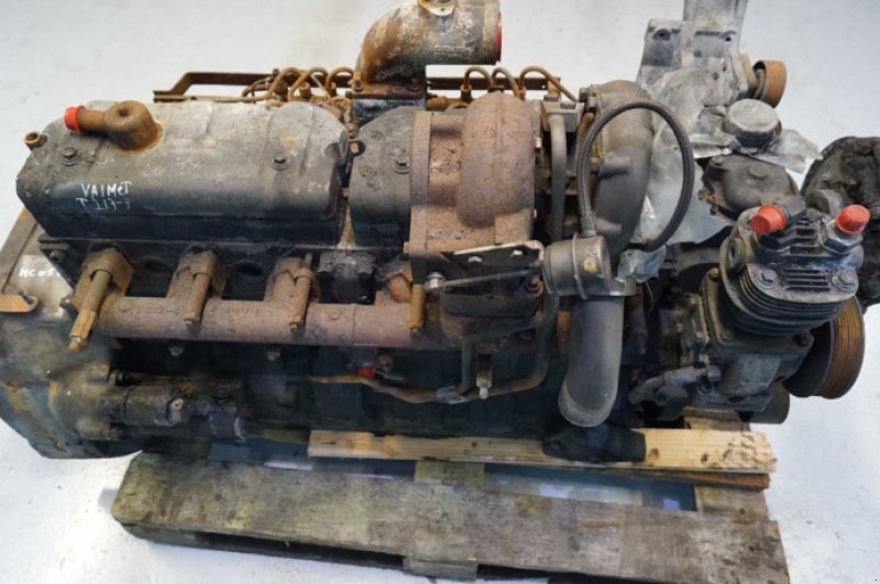 Motor & Motorteile типа Valtra T213, Gebrauchtmaschine в Hemmet (Фотография 13)