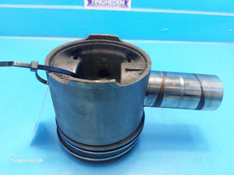 Motor und Motorteile типа Ford 678 HT, Gebrauchtmaschine в Hemmet (Фотография 2)