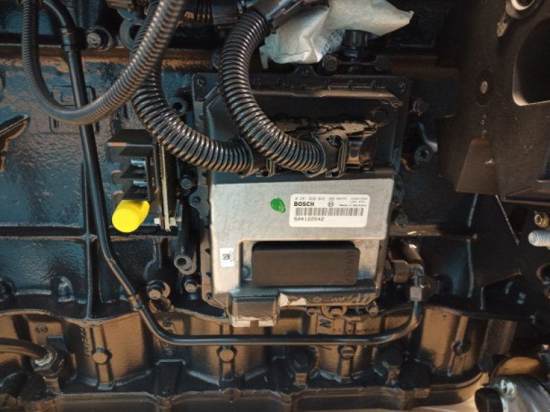 Motor und Motorteile типа Iveco F3AE0684P E905, Gebrauchtmaschine в Hemmet (Фотография 9)