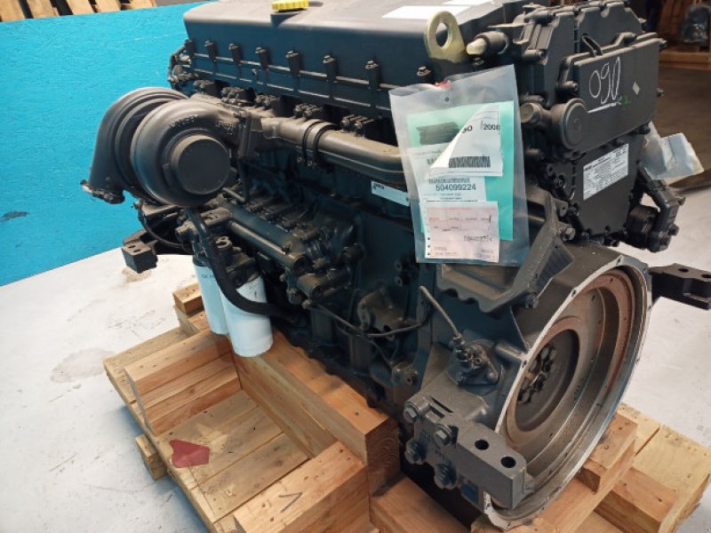 Motor und Motorteile типа Iveco F3AE0684P E905, Gebrauchtmaschine в Hemmet (Фотография 5)