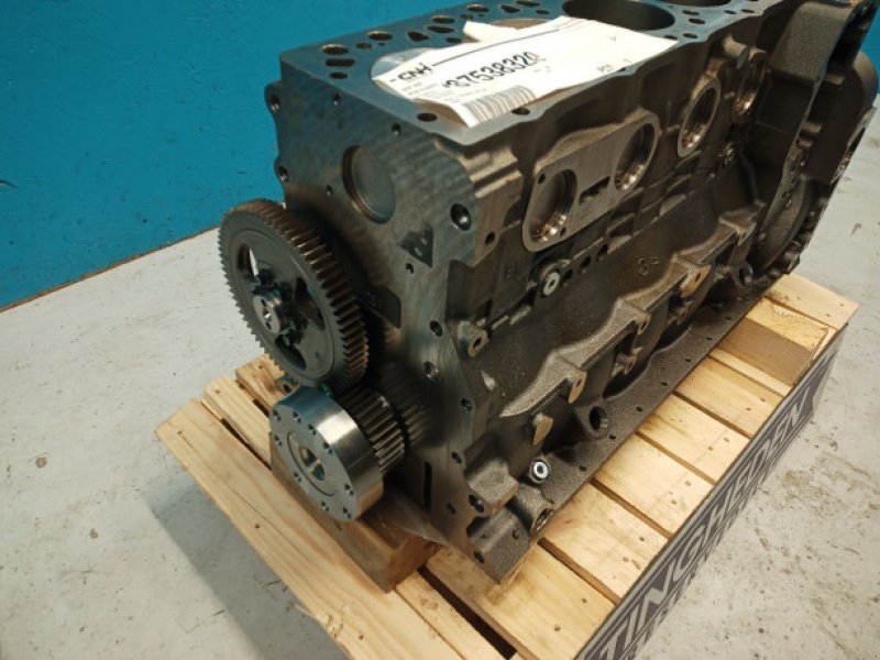 Motor und Motorteile типа Iveco F4GE0684H D650, Gebrauchtmaschine в Hemmet (Фотография 2)
