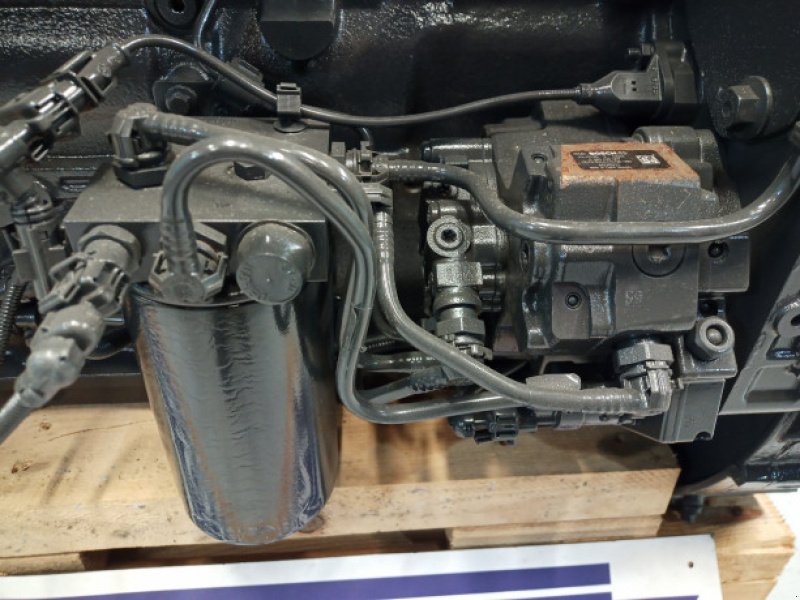Motor und Motorteile типа Iveco F4HE9684D J105, Gebrauchtmaschine в Hemmet (Фотография 7)