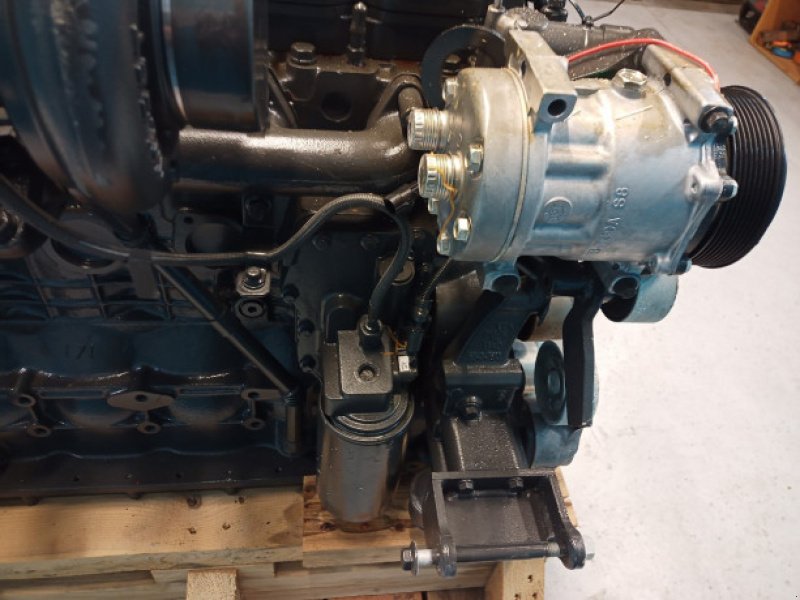 Motor und Motorteile типа Iveco F4HE9684D J105, Gebrauchtmaschine в Hemmet (Фотография 14)