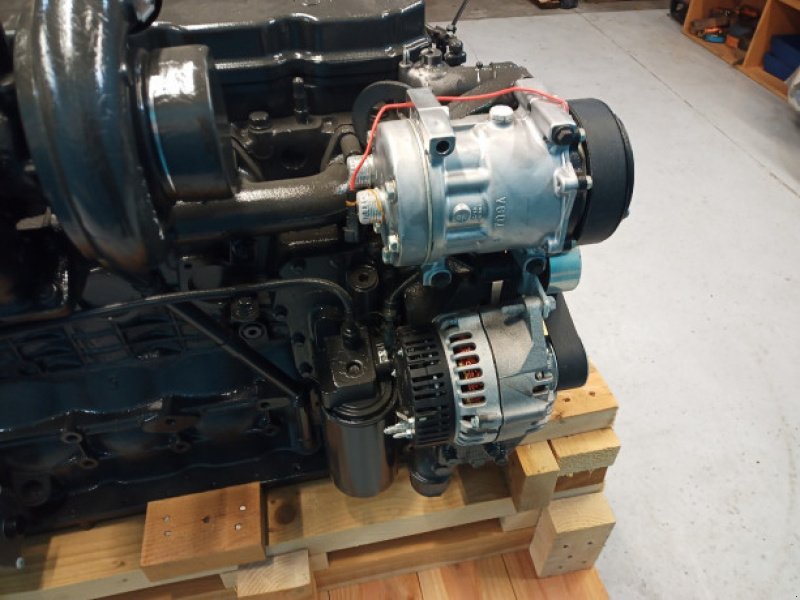 Motor und Motorteile типа Iveco F4HE9684J J100, Gebrauchtmaschine в Hemmet (Фотография 14)