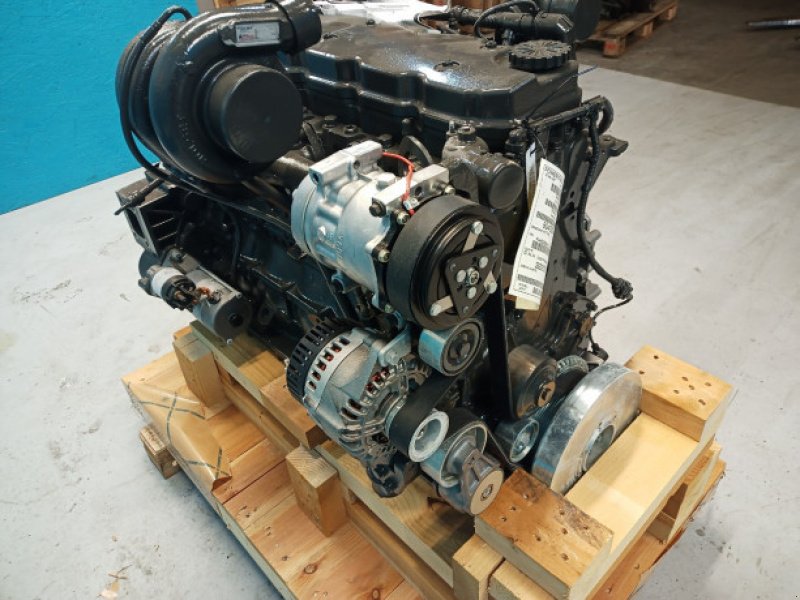 Motor und Motorteile типа Iveco F4HE9684J J100, Gebrauchtmaschine в Hemmet (Фотография 3)
