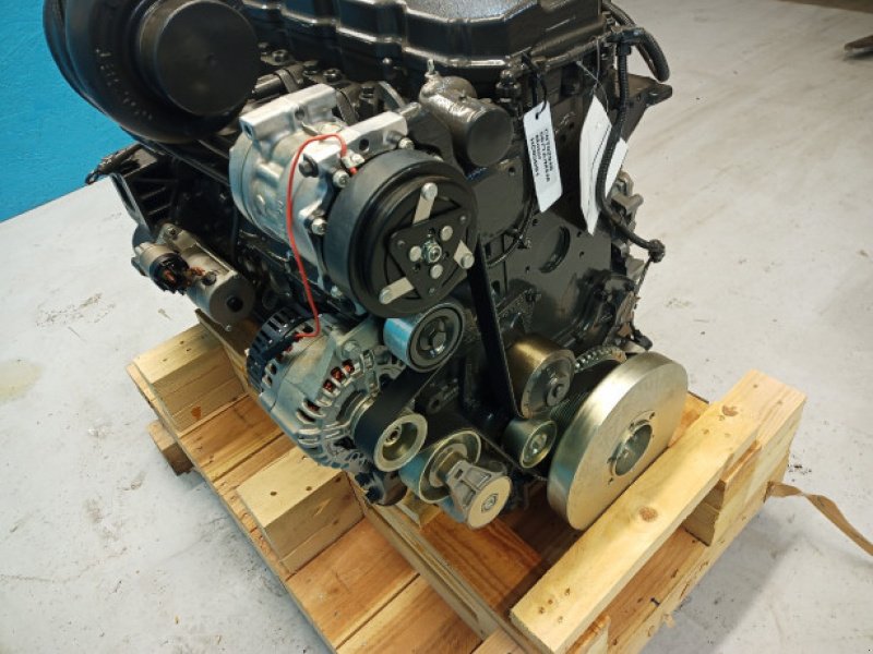 Motor und Motorteile типа Iveco F4HE9684J J100, Gebrauchtmaschine в Hemmet (Фотография 11)