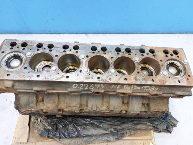 Motor und Motorteile типа Massey Ferguson 9380, Gebrauchtmaschine в Hemmet (Фотография 7)