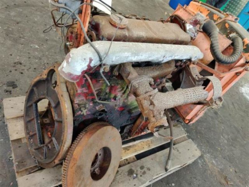 Motor und Motorteile типа Perkins 4.236 Defekt for parts, Gebrauchtmaschine в Hemmet (Фотография 4)