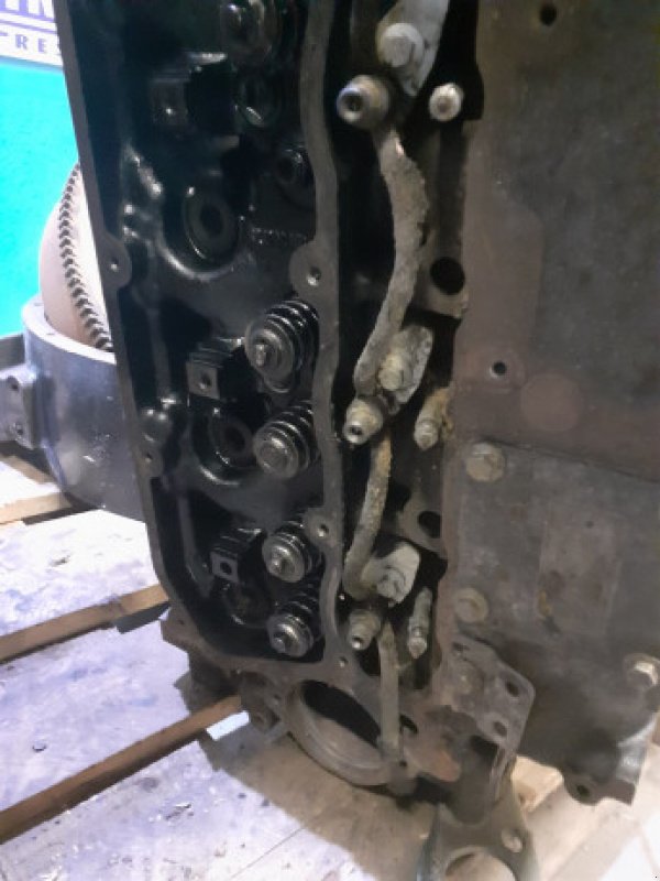 Motor of the type Perkins 1104C-44T, gebraucht in Hemmet (Picture 15)