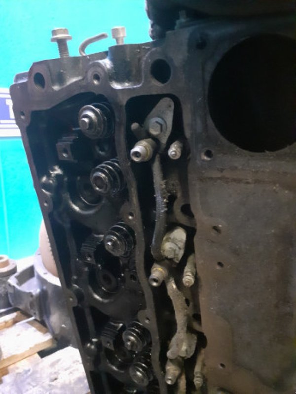 Motor of the type Perkins 1104C-44T, gebraucht in Hemmet (Picture 14)