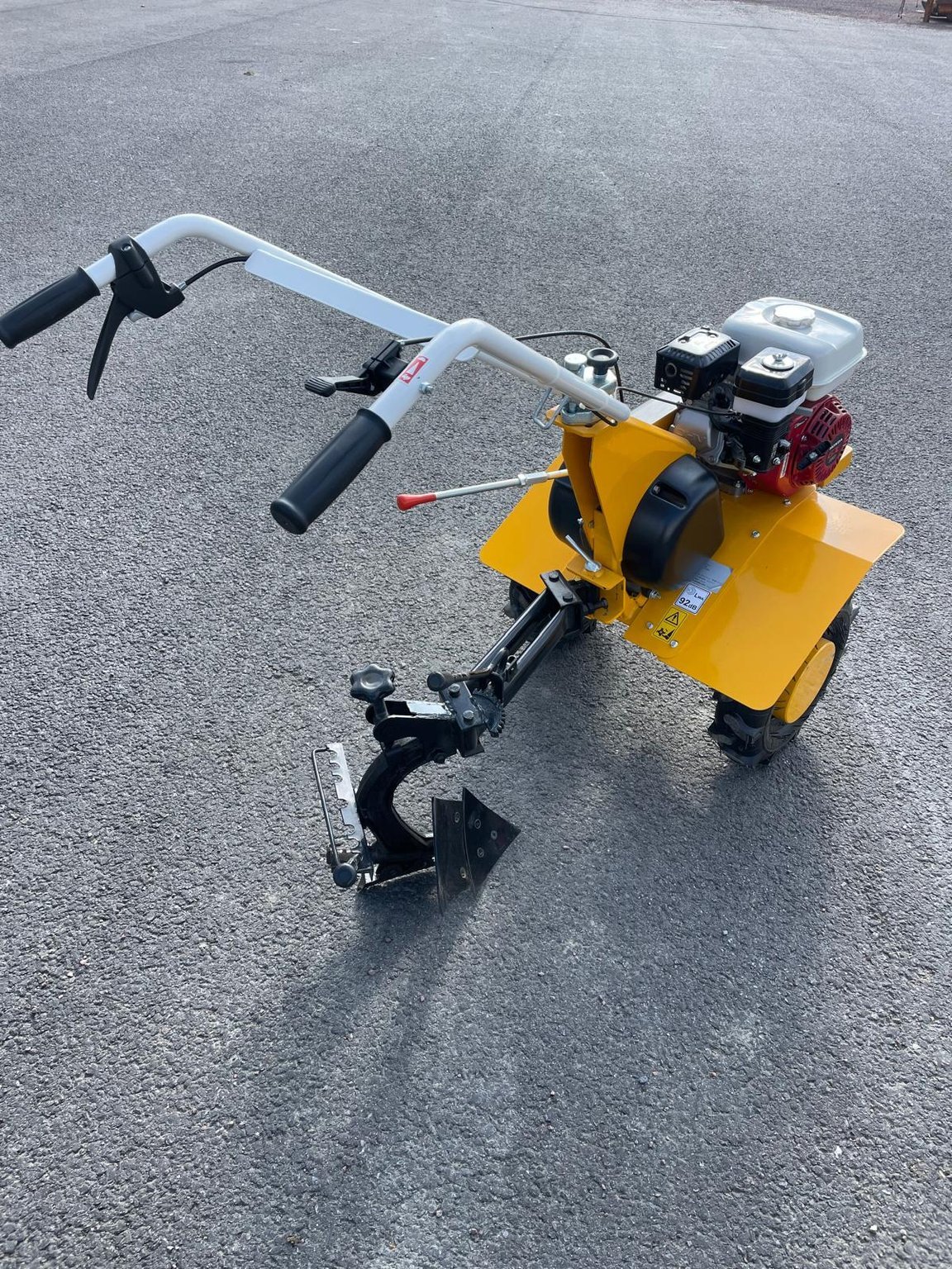 Motorhacke Türe ait Sonstige Motobineuse DP90PRO2H Dormak, Gebrauchtmaschine içinde LA SOUTERRAINE (resim 2)