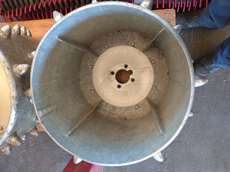 Motormäher typu Aebi 5- reihig Solo ZB Stachelräder, Gebrauchtmaschine v Chur (Obrázek 3)