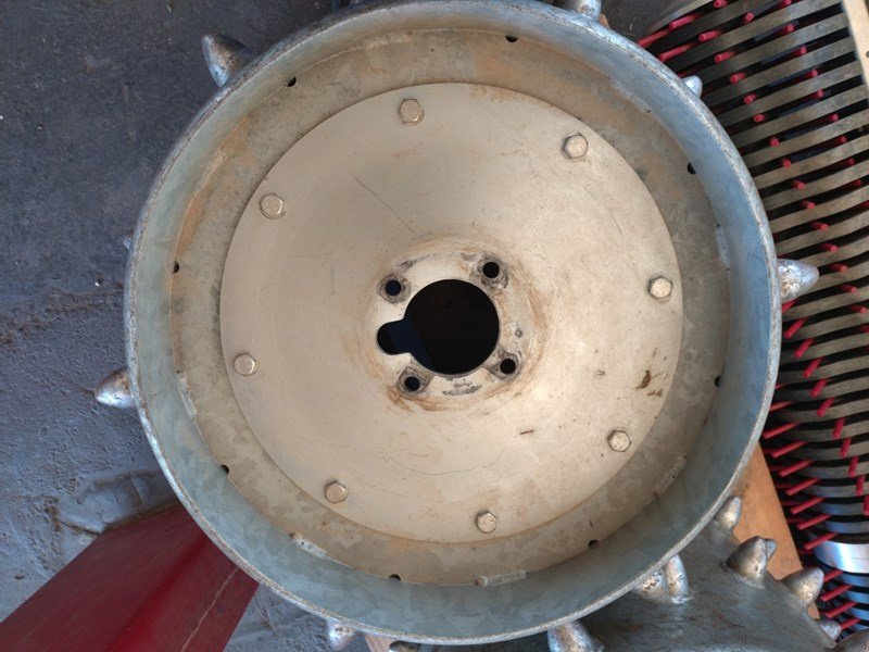 Motormäher typu Aebi 5- reihig Solo ZB Stachelräder, Gebrauchtmaschine v Chur (Obrázek 2)