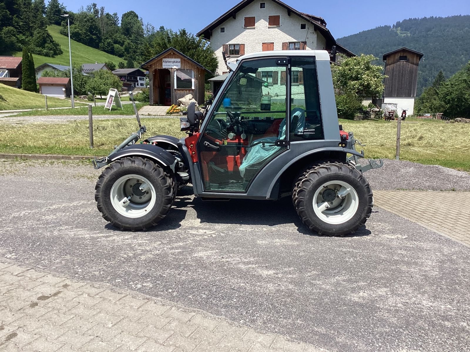 Motormäher of the type Aebi Aebi Terratrac TT 240, Gebrauchtmaschine in Bezau (Picture 26)