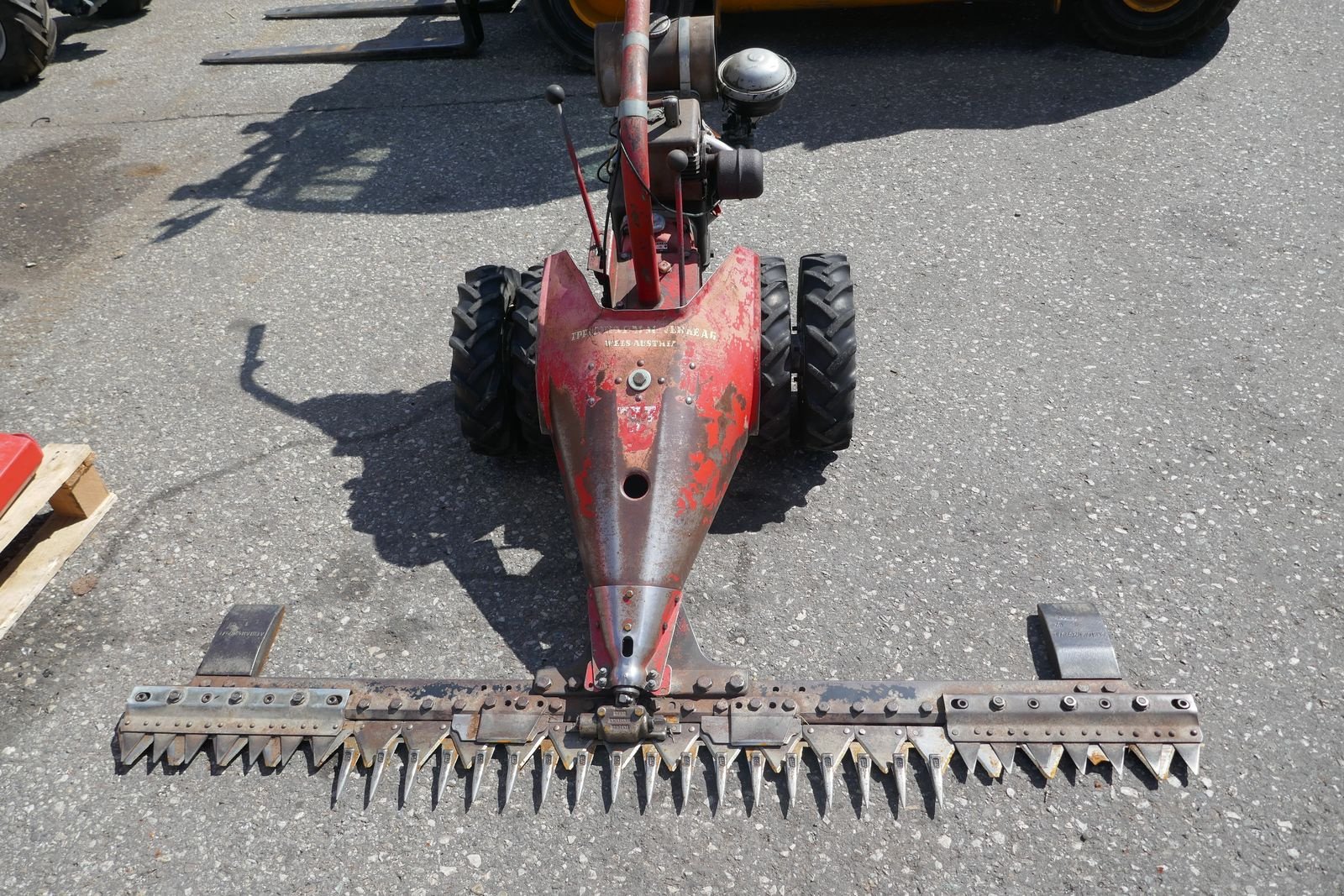 Motormäher des Typs Aebi AM 7, Gebrauchtmaschine in Villach (Bild 2)