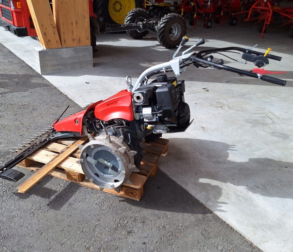 Motormäher of the type Aebi CC 110, Ausstellungsmaschine in Susten (Picture 5)