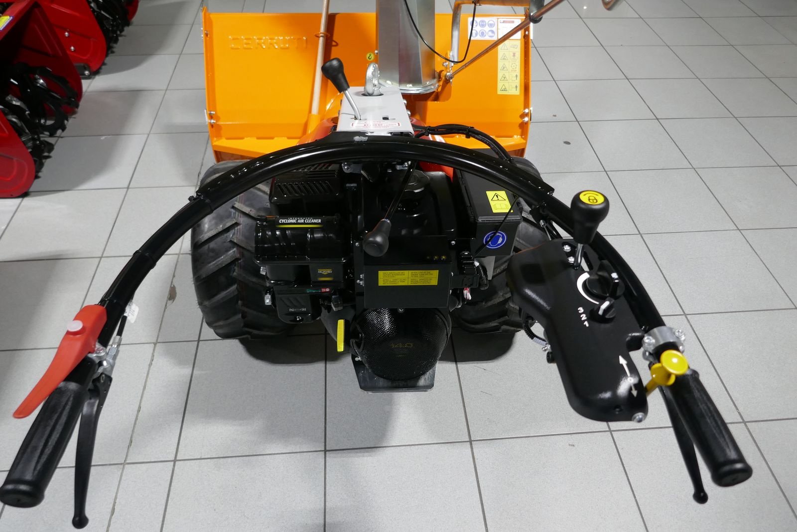 Motormäher of the type Aebi CC 36 Hydro + Cerutti Schneefräse, Gebrauchtmaschine in Villach (Picture 4)