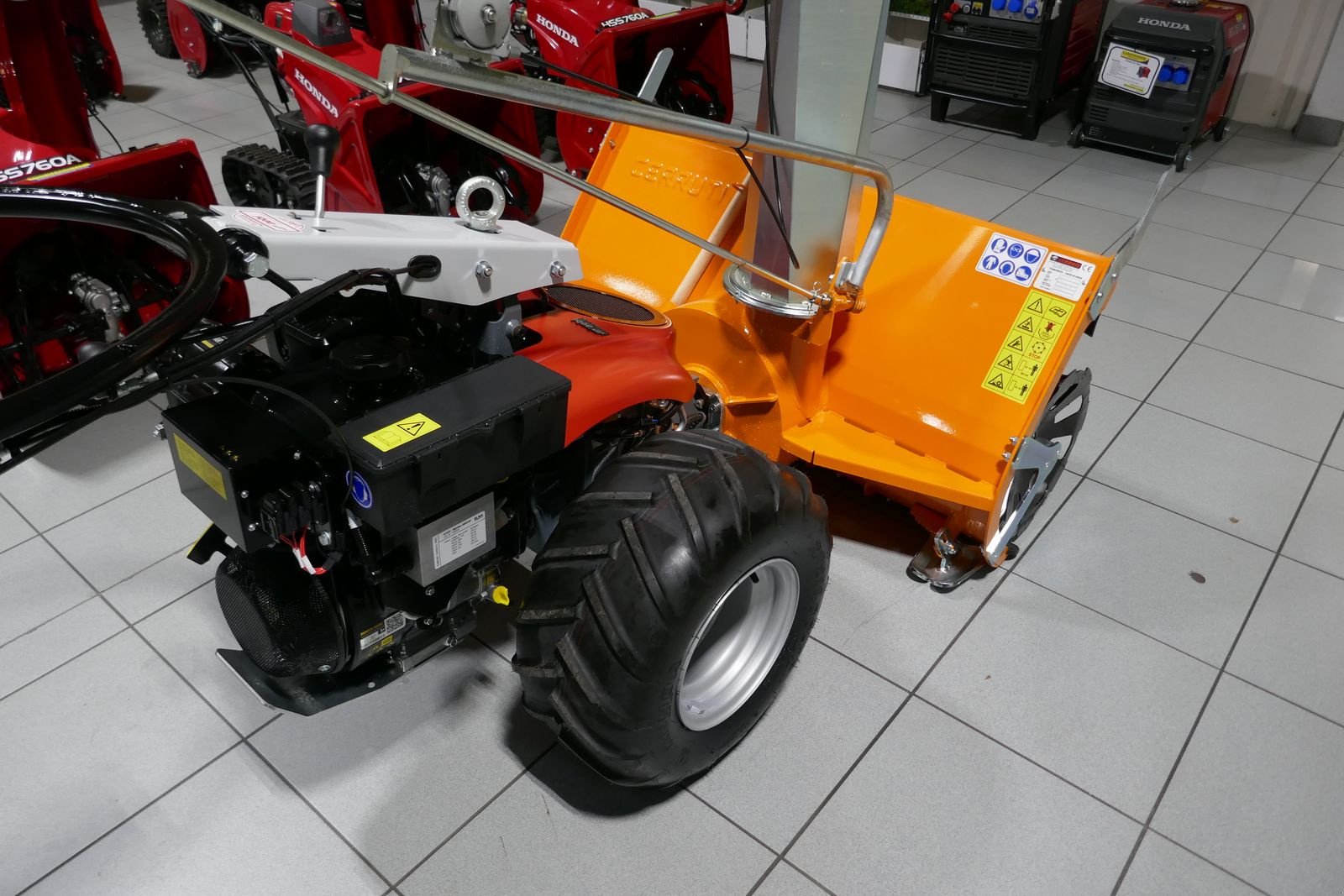 Motormäher of the type Aebi CC 36 Hydro + Cerutti Schneefräse, Gebrauchtmaschine in Villach (Picture 3)