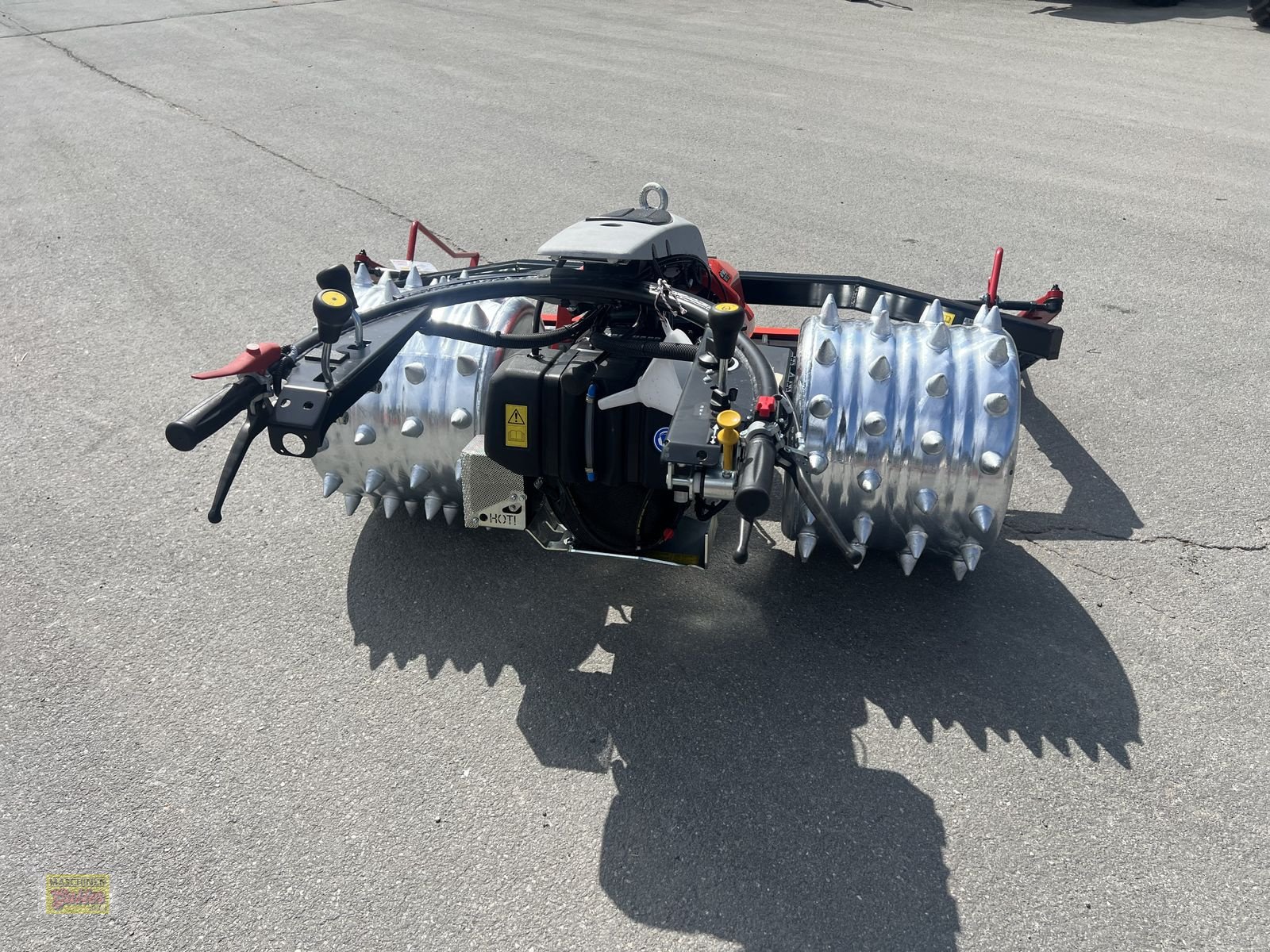 Motormäher des Typs Aebi CC150 18PS mit Portalmähwerk 200 cm, Neumaschine in Kötschach (Bild 5)