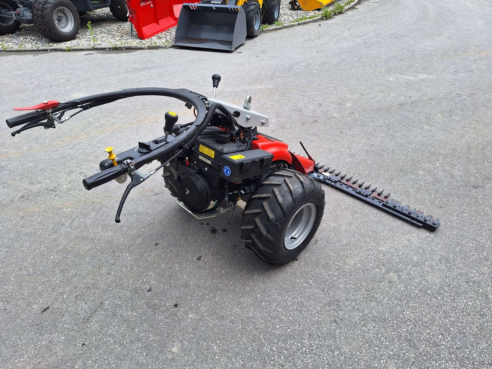 Motormäher des Typs Aebi Combicut CC36 Motormäher, Gebrauchtmaschine in Burgkirchen (Bild 5)