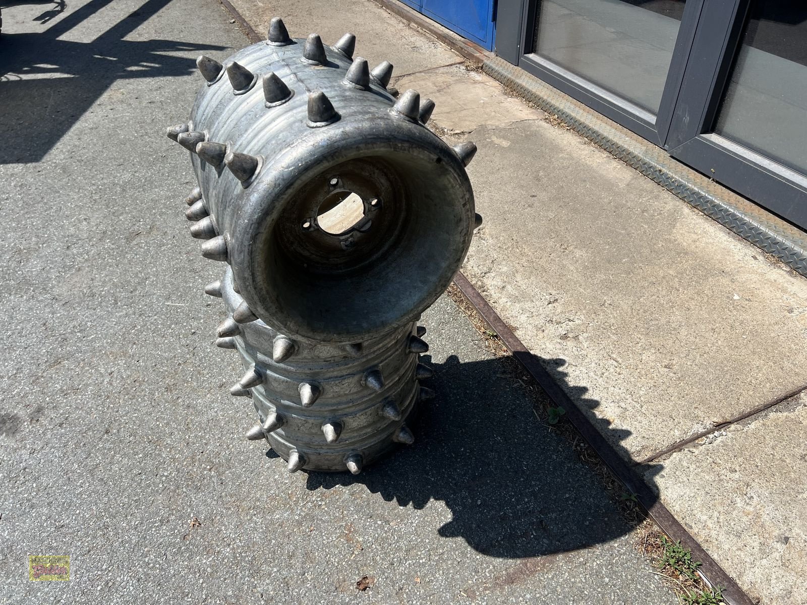 Motormäher of the type Aebi Stachelwalzen Stöckl 4-reihig zu Aebi CC36, Gebrauchtmaschine in Kötschach (Picture 2)