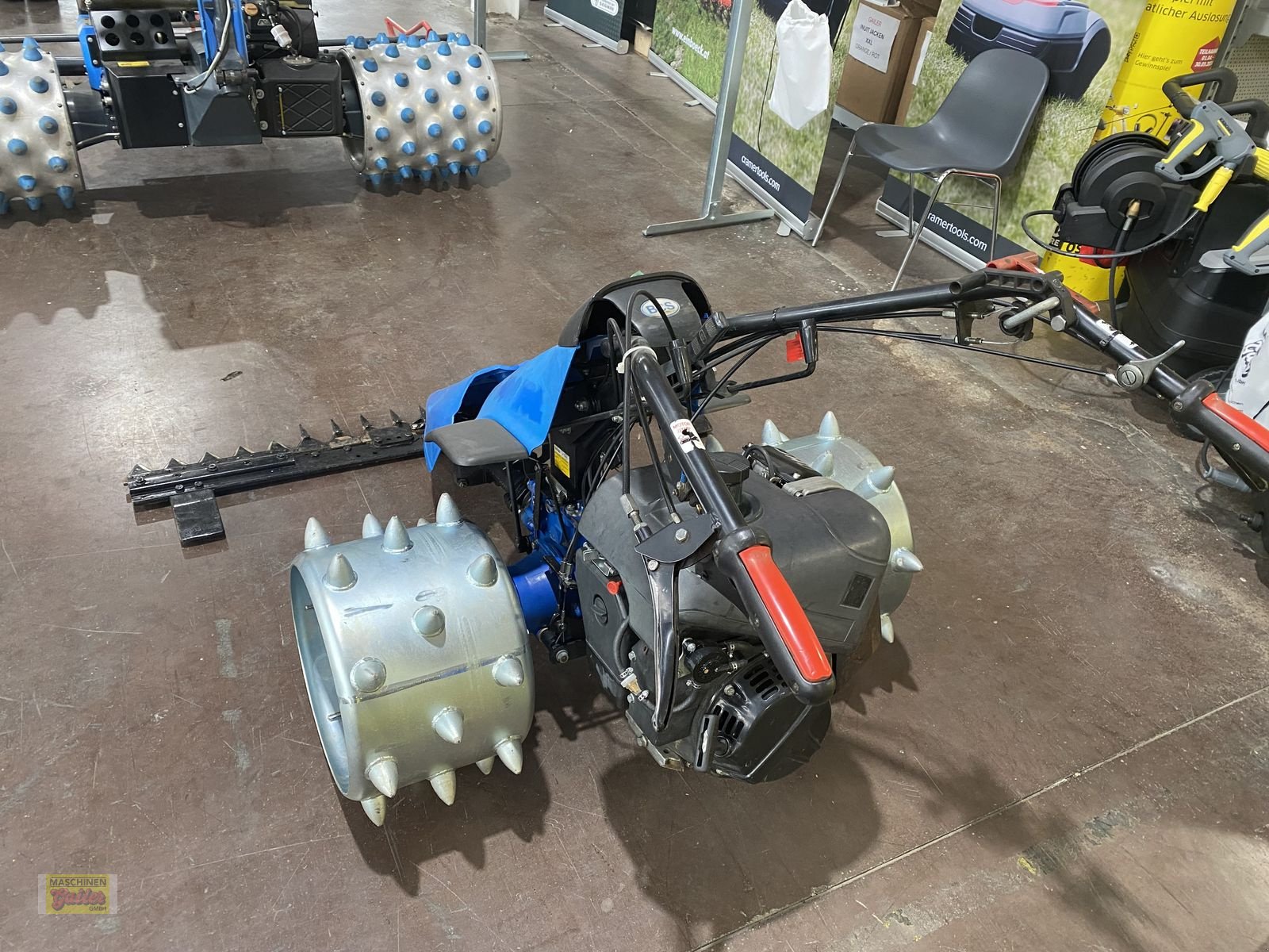 Motormäher typu BCS BCS WS 630 mit Stachelwalzen und Freischneider, Gebrauchtmaschine v Kötschach (Obrázek 8)