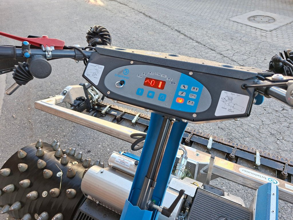 Motormäher типа Brielmaier 108.00001.46 Motormäher, Ausstellungsmaschine в Chur (Фотография 5)