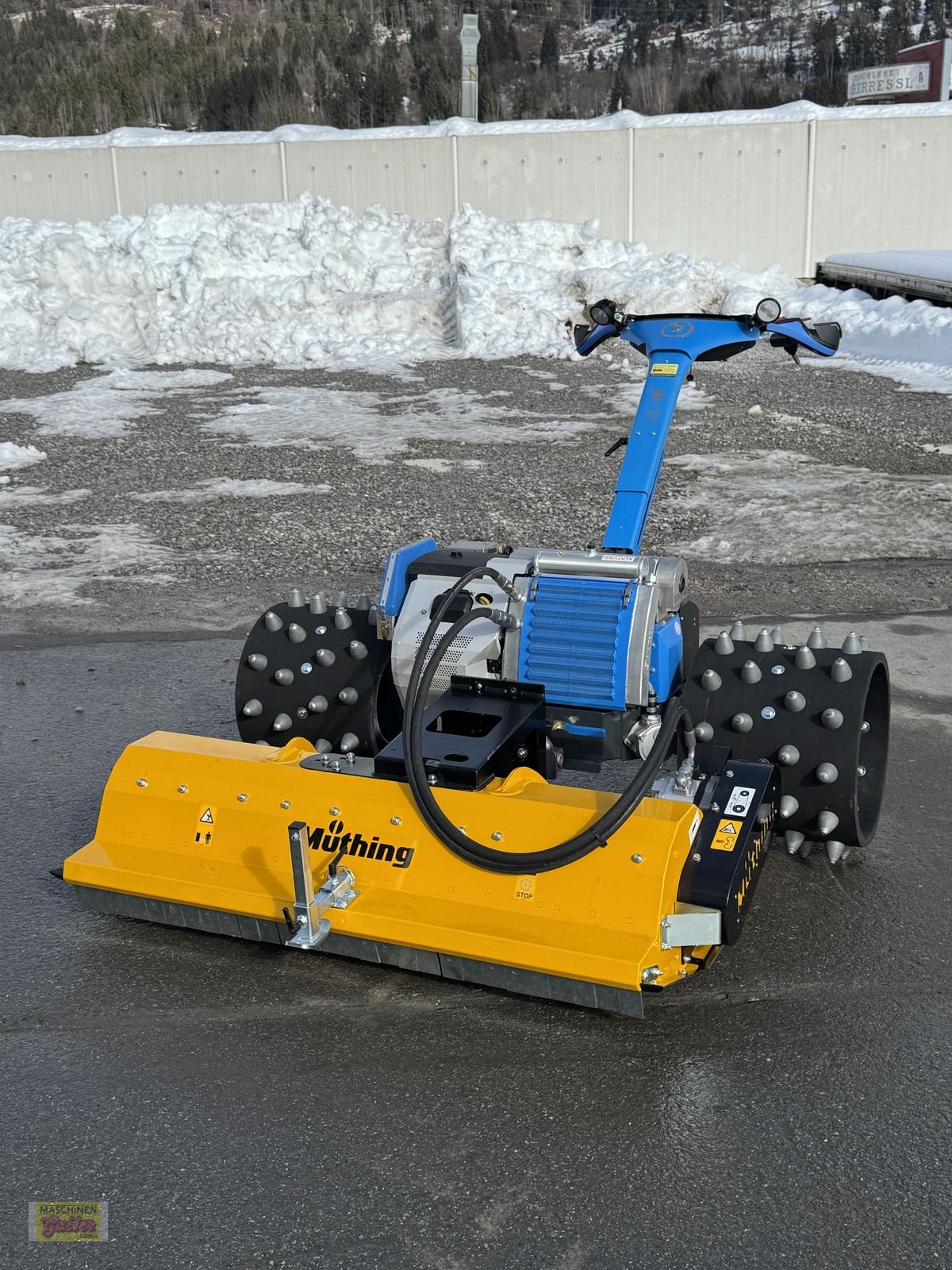 Motormäher of the type Brielmaier TYP 29 mit Müthing Mulcher, Neumaschine in Kötschach (Picture 23)