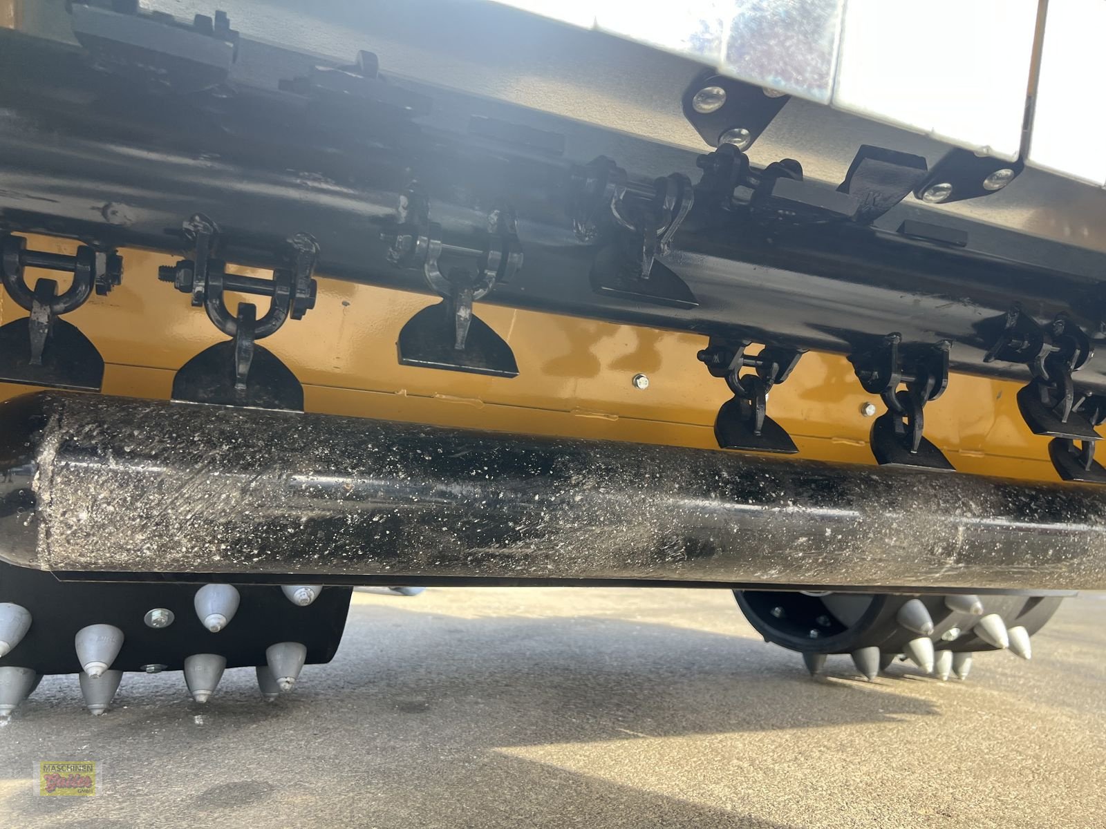 Motormäher of the type Brielmaier TYP 29 mit Müthing Mulcher, Neumaschine in Kötschach (Picture 18)