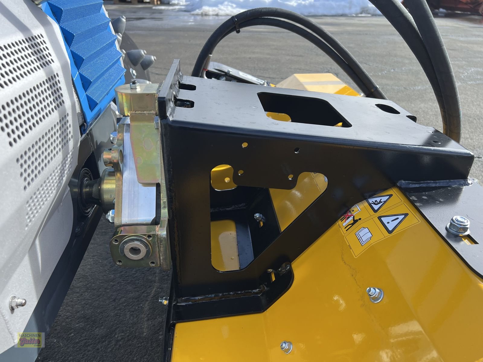Motormäher of the type Brielmaier TYP 29 mit Müthing Mulcher, Neumaschine in Kötschach (Picture 8)