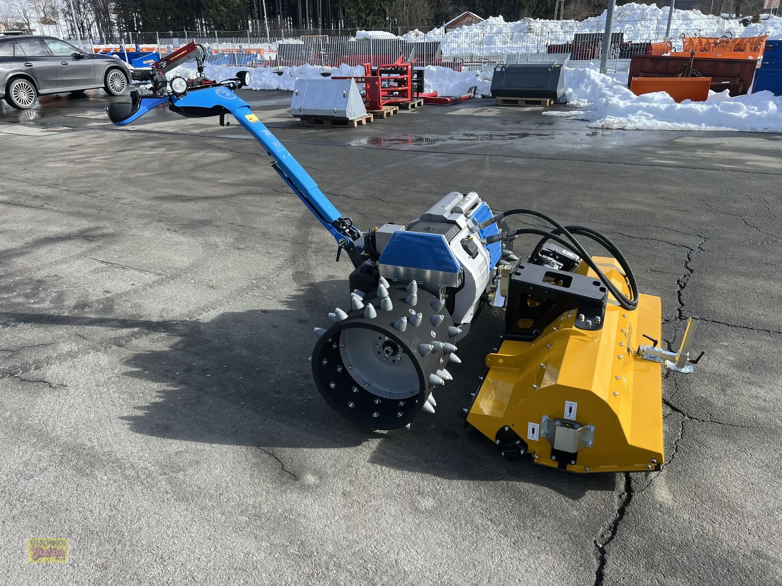 Motormäher of the type Brielmaier TYP 29 mit Müthing Mulcher, Neumaschine in Kötschach (Picture 21)