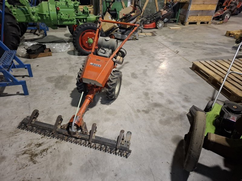 Motormäher des Typs Bucher M200, Gebrauchtmaschine in Saxen (Bild 1)