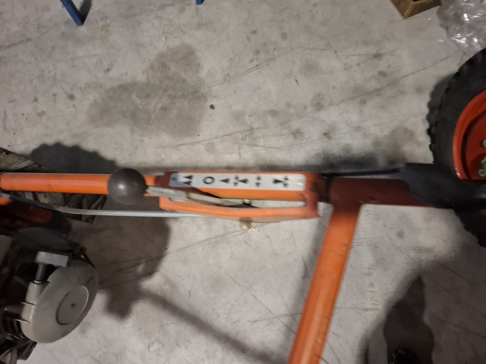 Motormäher za tip Bucher M200, Gebrauchtmaschine u Saxen (Slika 2)