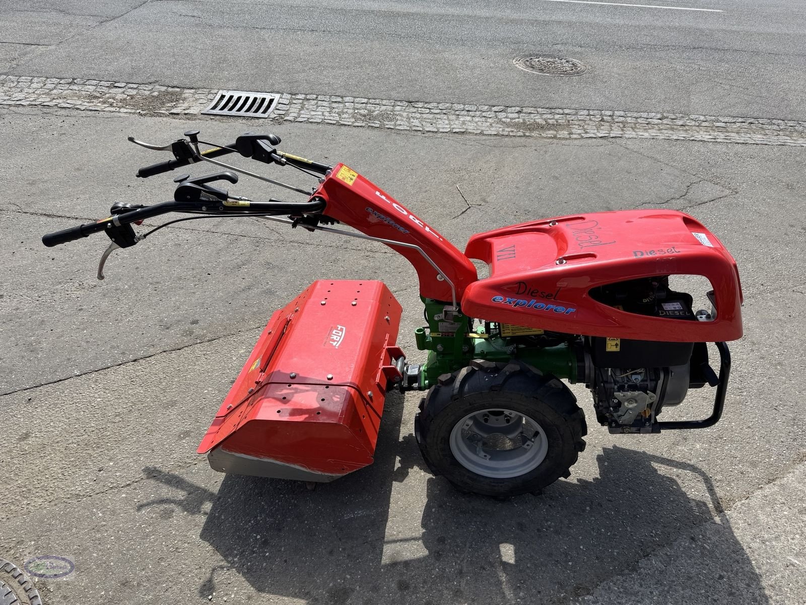 Motormäher des Typs Fort & Pegoraro Explorer, Neumaschine in Münzkirchen (Bild 1)