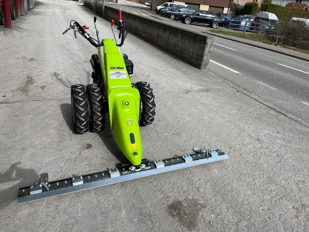 Motormäher of the type Grillo GF 3 DF, Neumaschine in Helgisried (Picture 1)