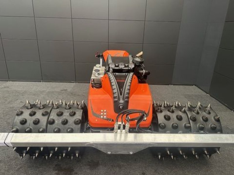 Motormäher от тип Ibex Motormäher G4 40PS, 350m Portalmähbalken, Neumaschine в Tamsweg (Снимка 4)