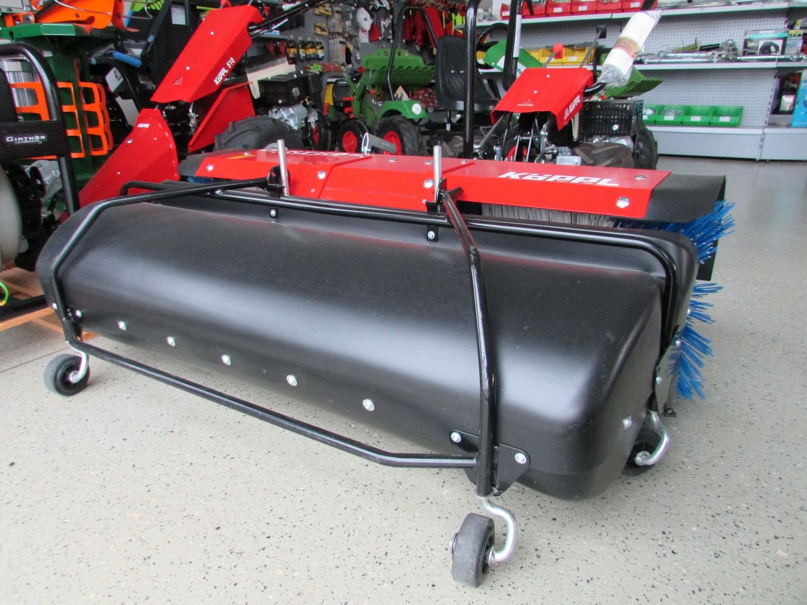 Motormäher типа Köppl Kehrmaschine KL 110, Gebrauchtmaschine в Saxen (Фотография 2)