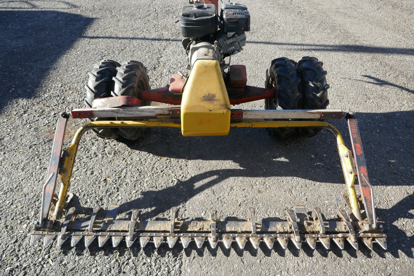 Motormäher des Typs Moty Breitspurmäher 180, Gebrauchtmaschine in Villach (Bild 2)