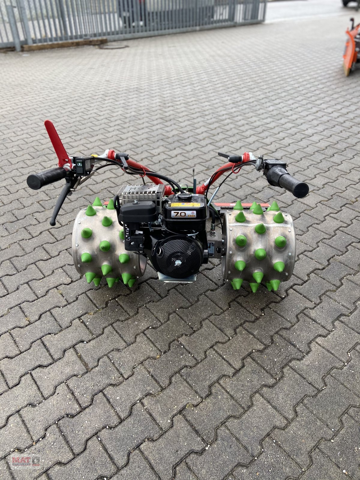 Motormäher of the type Rapid Rex, Neumaschine in Waldkraiburg (Picture 2)