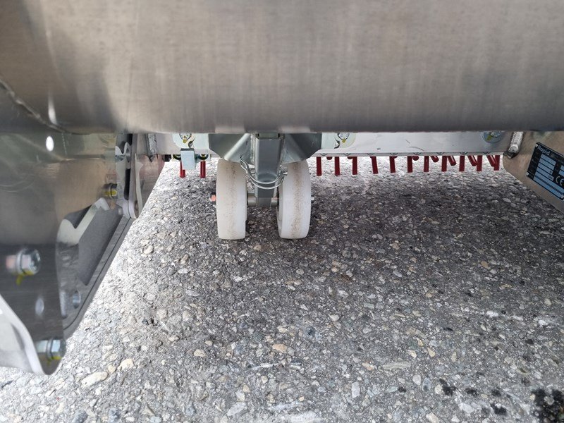 Motormäher Türe ait Rapid Twister 140 Heuschieber, Neumaschine içinde Chur (resim 4)