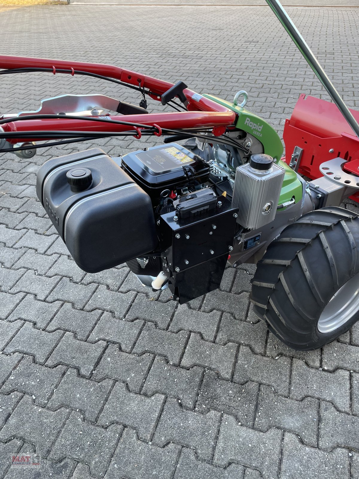 Motormäher of the type Rapid Varea M 161, Neumaschine in Waldkraiburg (Picture 3)