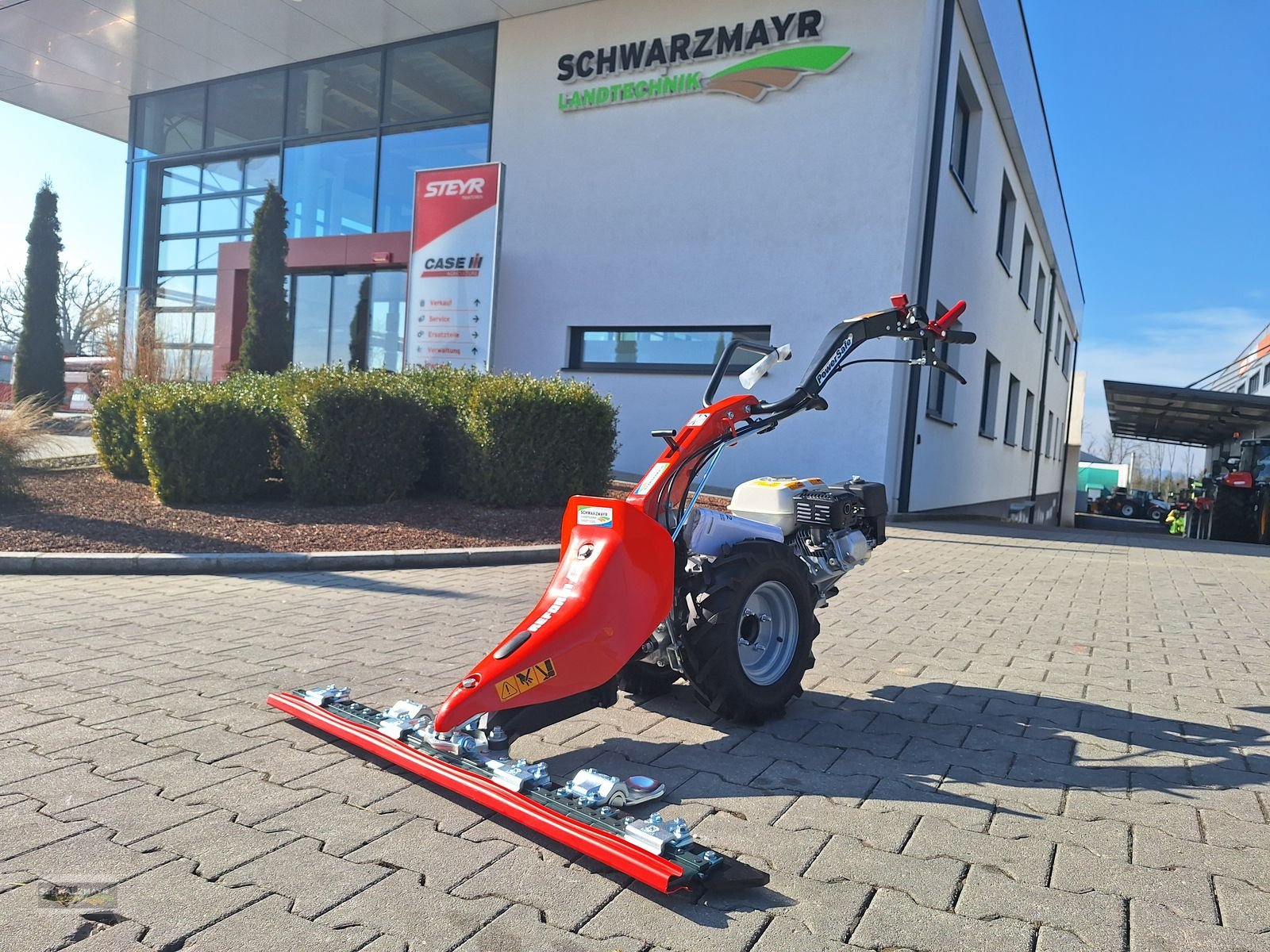 Motormäher of the type Reform CM 816 4.00-8 1,15m Motormäher, Neumaschine in Aurolzmünster (Picture 1)