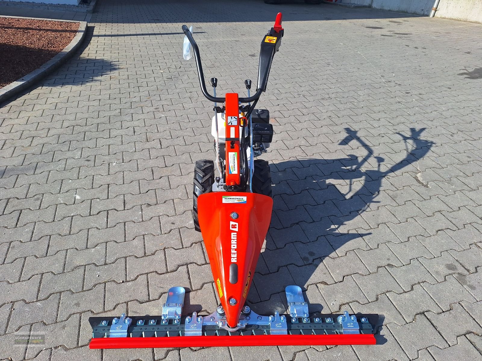 Motormäher of the type Reform CM 816 4.00-8 1,15m Motormäher, Neumaschine in Aurolzmünster (Picture 7)